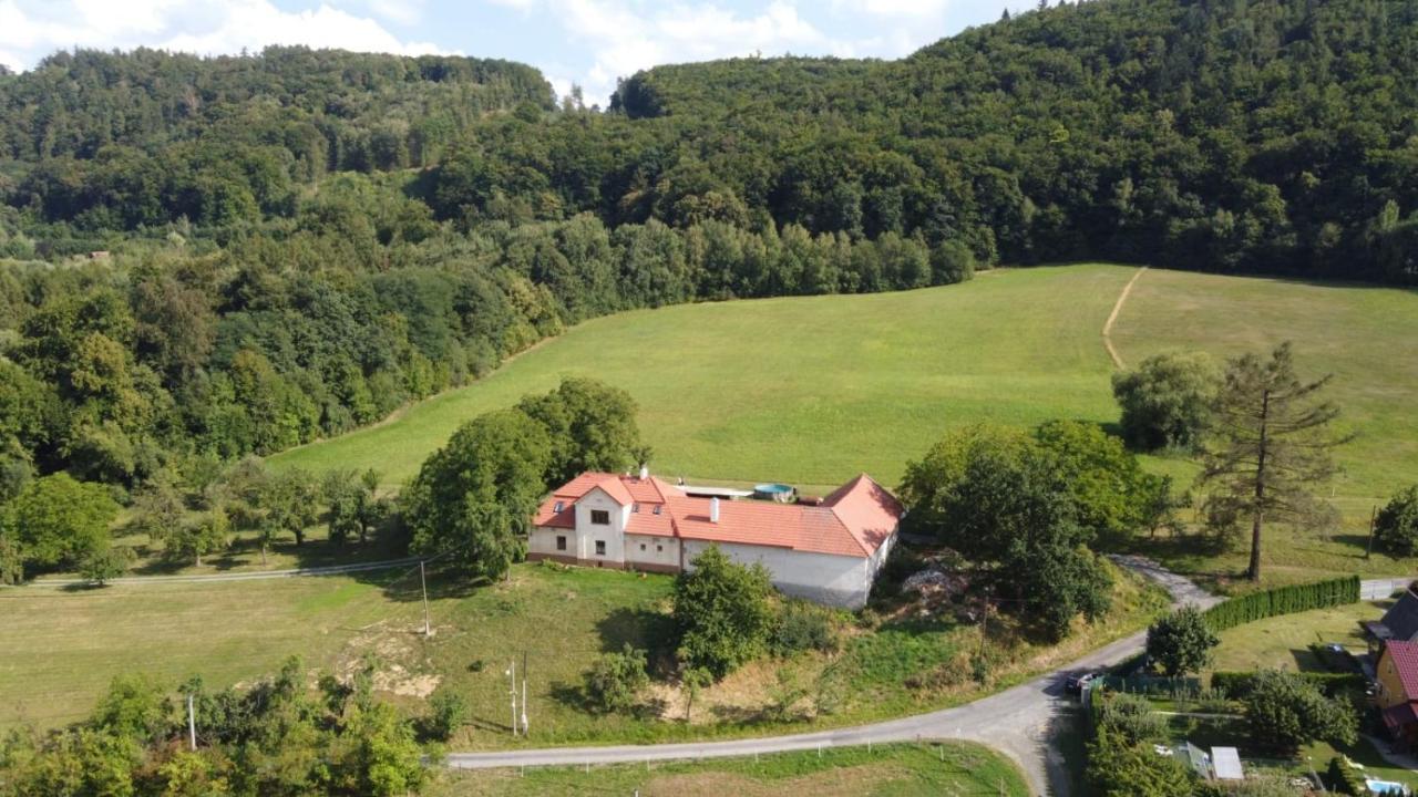 Appartamento Ruzickuv Dvur Hranice  Esterno foto